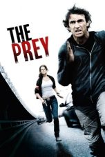 Nonton The Prey (2011) Subtitle Indonesia